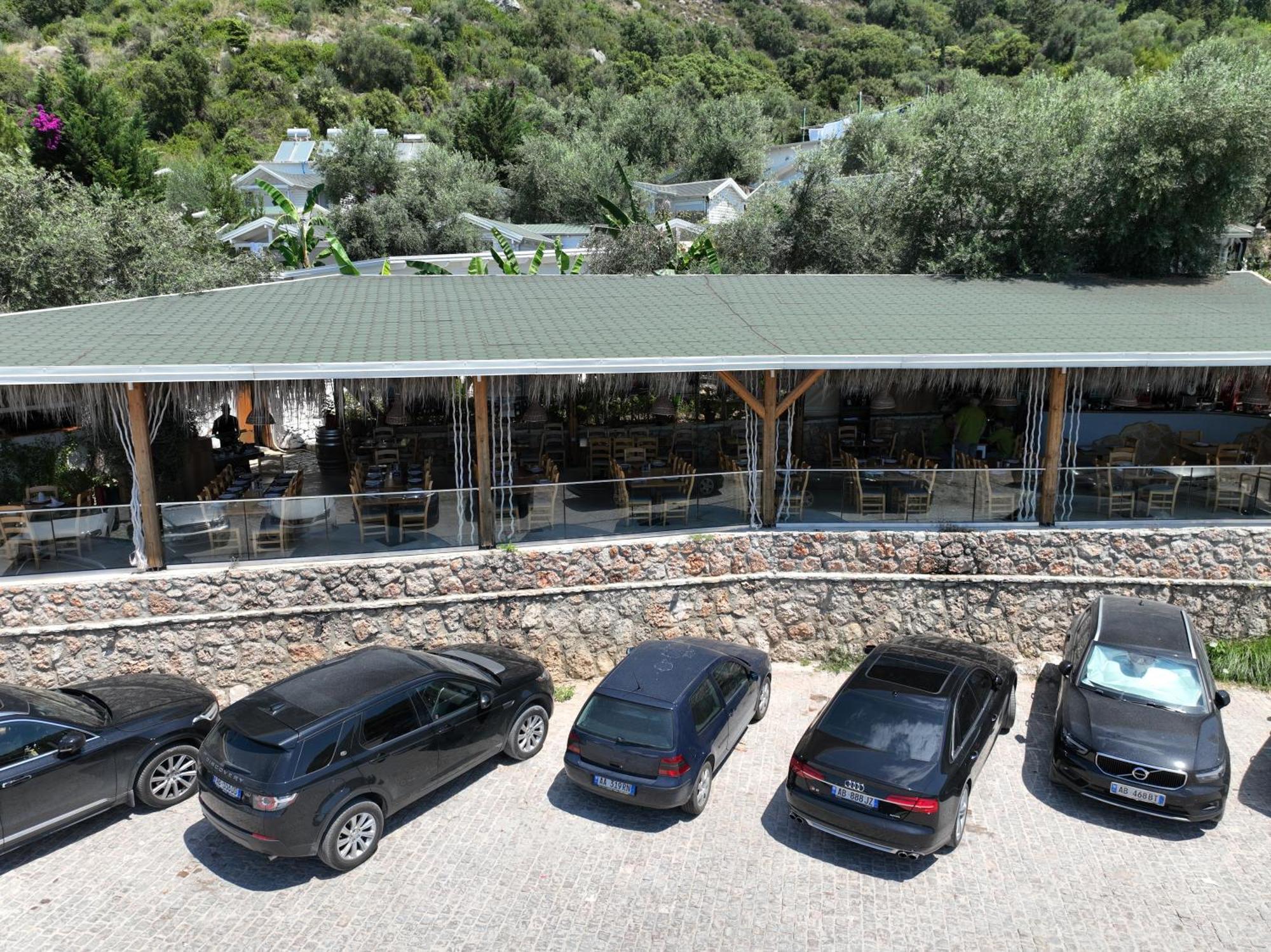 Hotel Alevra Dhërmi Exterior foto